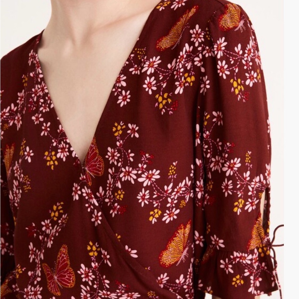 Madewell Tie-Sleeve Wrap Top in Butterfly Sanctuary - Picture 6 of 10